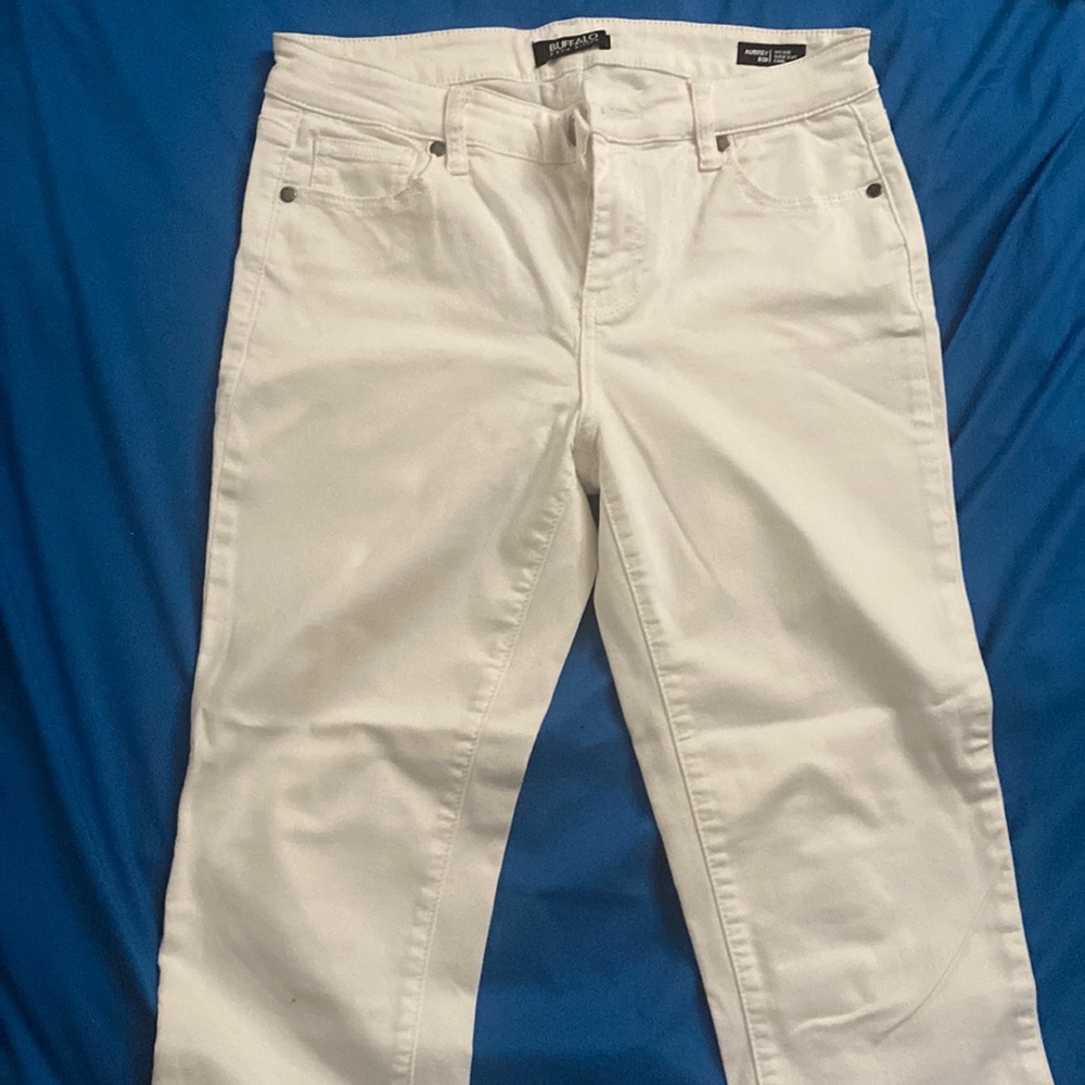 "Stylish and Versatile: Dacid Buffalo Button White Pants for Women"
